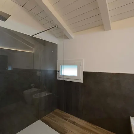 Grenier Blanc - Elegante Mansarda *