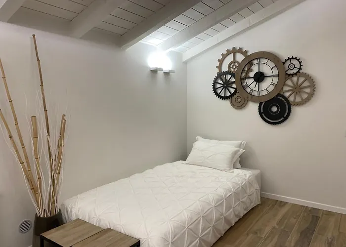 Grenier Blanc - Elegante Mansarda Appartement *