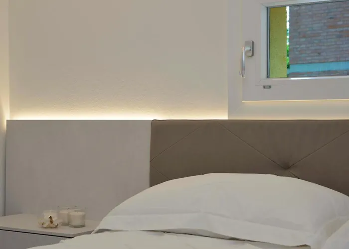 Grenier Blanc - Elegante Mansarda * 샌피에트로인카살리